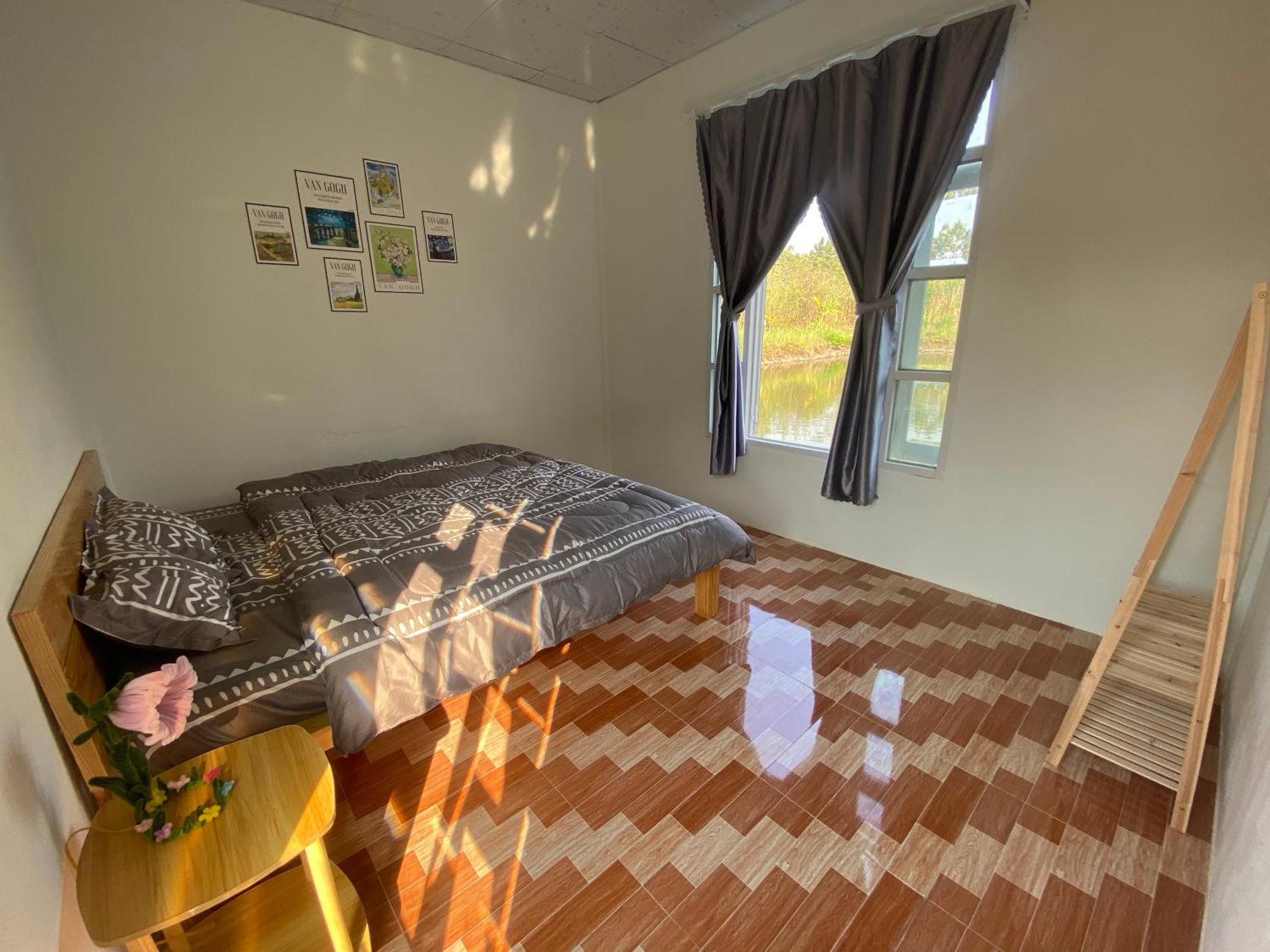 Homestay Tay Xa Trang Bom Exteriör bild